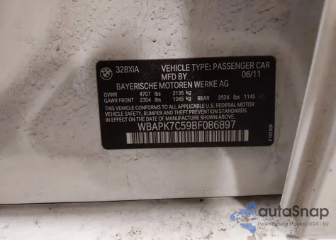 2011 BMW 328I xDrive z USA, uszkodzony, nr VIN WBAPK7C59BF086897